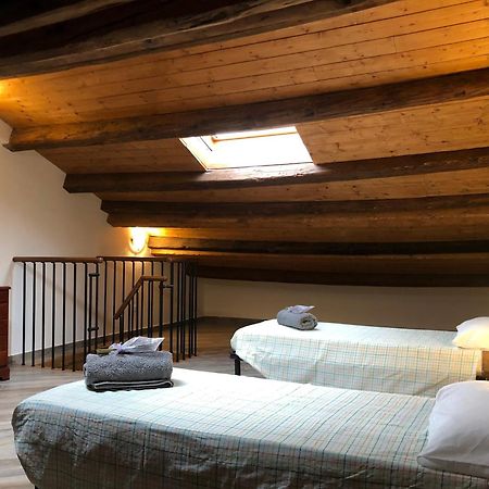Agriturismo La Valle Della Lavanda - Podere Mezzastrada Fauglia Habitación foto